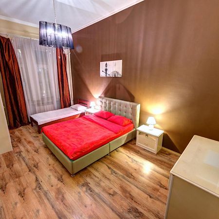 Apartment Saksahanskoho St, 78А Kiev Extérieur photo